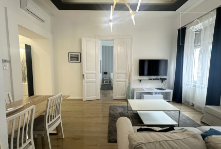 Refurbished classical apartment for rent in District VII, Erzsébetváros, Budapest