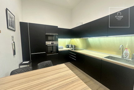 Refurbished classical apartment for rent in District VII, Erzsébetváros, Budapest