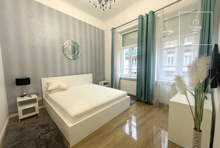 Refurbished classical apartment for rent in District VII, Erzsébetváros, Budapest