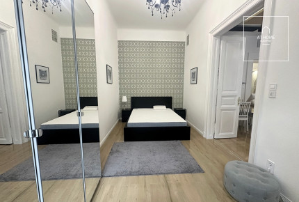 Refurbished classical apartment for rent in District VII, Erzsébetváros, Budapest