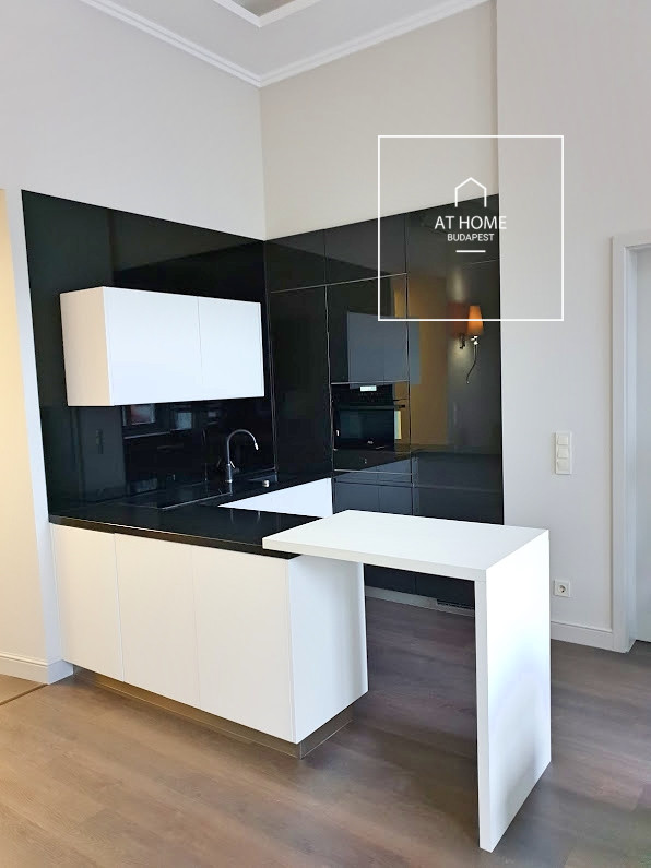 Beautiful 1-bedroom apartment  in Budapest V. district, next to the Basilica