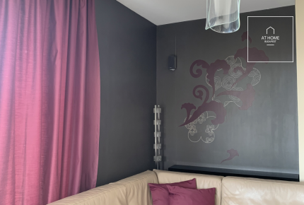 Bright 3-Bedroom Apartment with Terrace on Gellérthegy