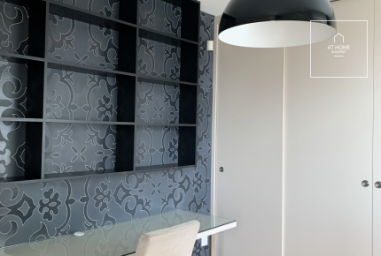 Bright 3-Bedroom Apartment with Terrace on Gellérthegy