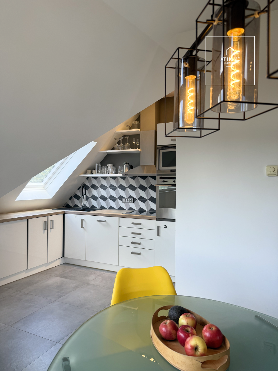 Exclusive 91 sqm apartment with panoramic views in Budapest’s District II, Törökvész