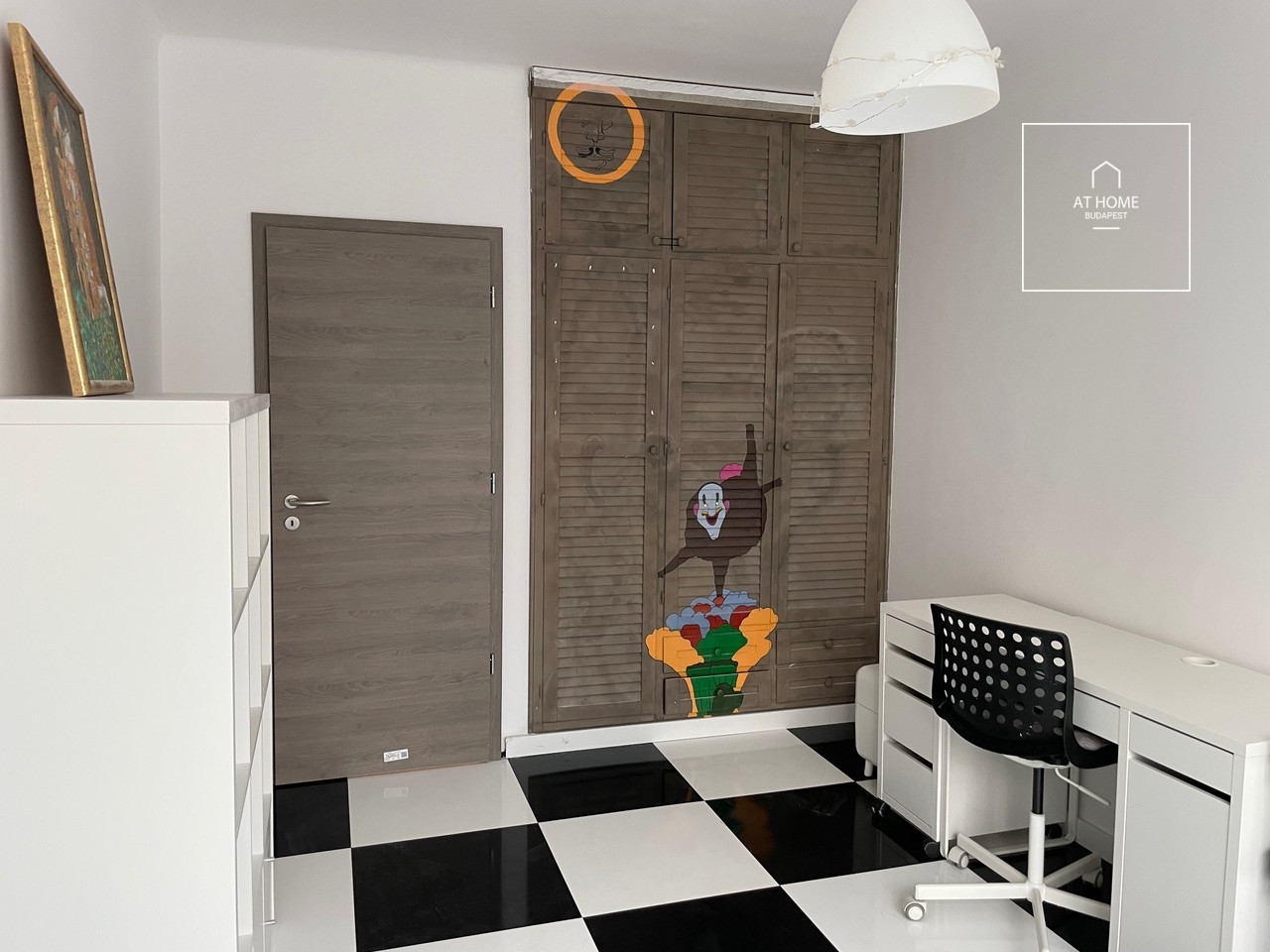 Renovated, pet-friendly semi-detached house with a well-maintained garden in District II