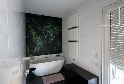 Renovated 125 sqm Apartment with Panoramic Views in District II