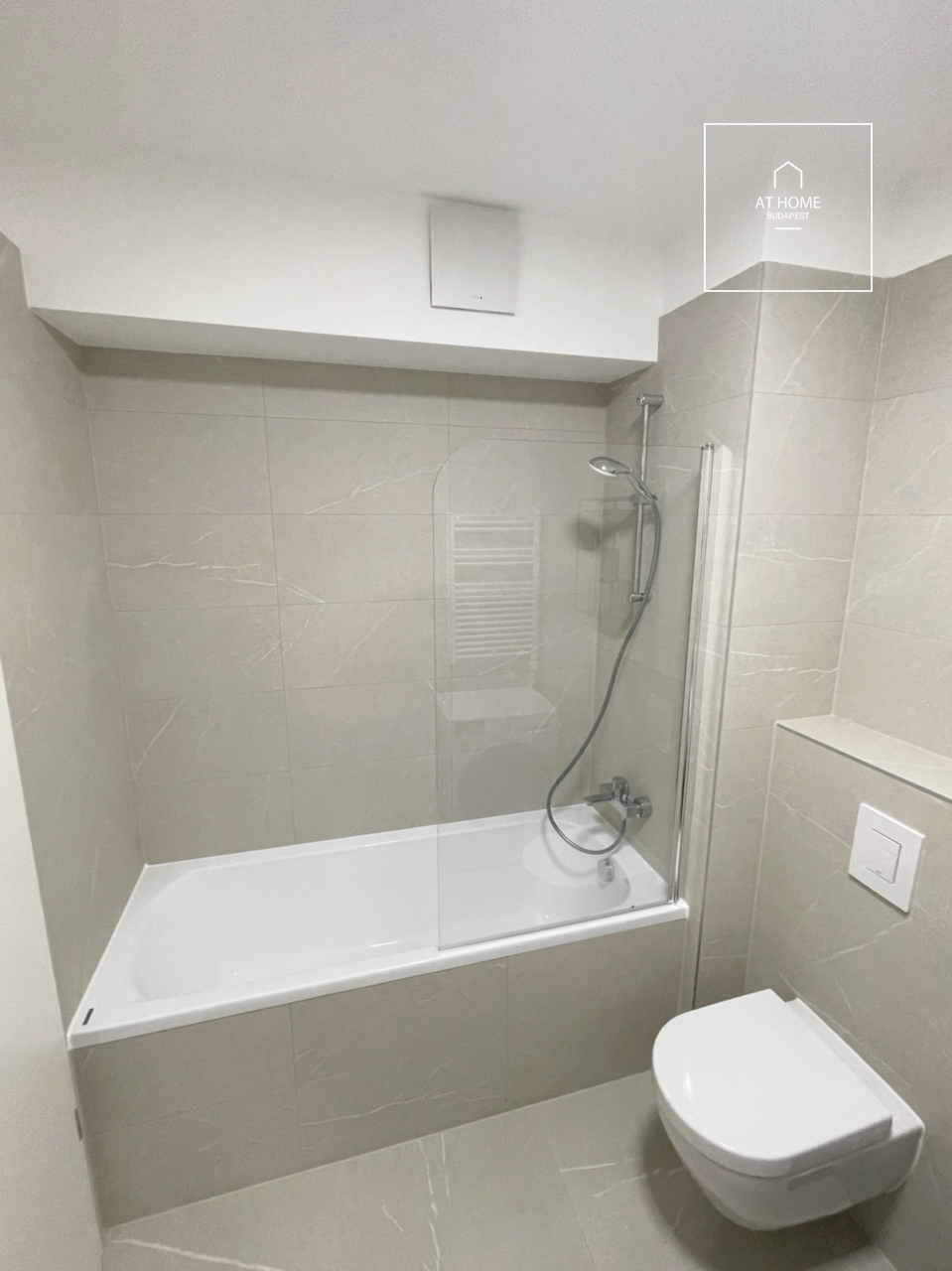 Newly Built 2-Bedroom Apartment with Terrace in a Residential Complex – District XI