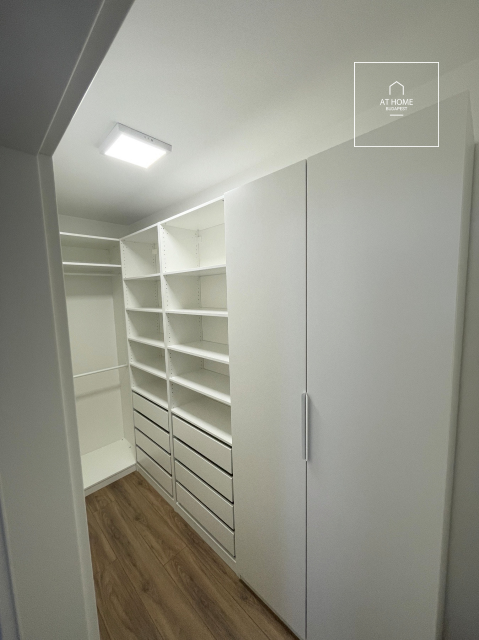 Newly Built 2-Bedroom Apartment with Terrace in a Residential Complex – District XI