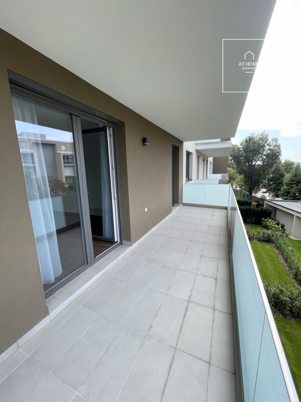 Newly Built 2-Bedroom Apartment with Terrace in a Residential Complex – District XI