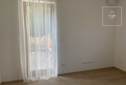 Newly built 3-bedroom apartment with garden connection for rent in Budapest II. district