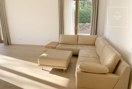 Newly built 3-bedroom apartment with garden connection for rent in Budapest II. district