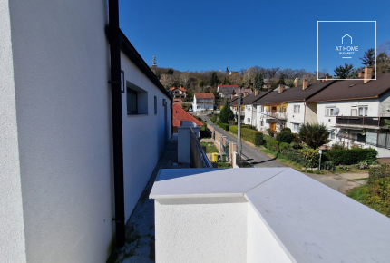 Newly Built Panoramic Apartment with 197 sqm Terrace in Fonyód