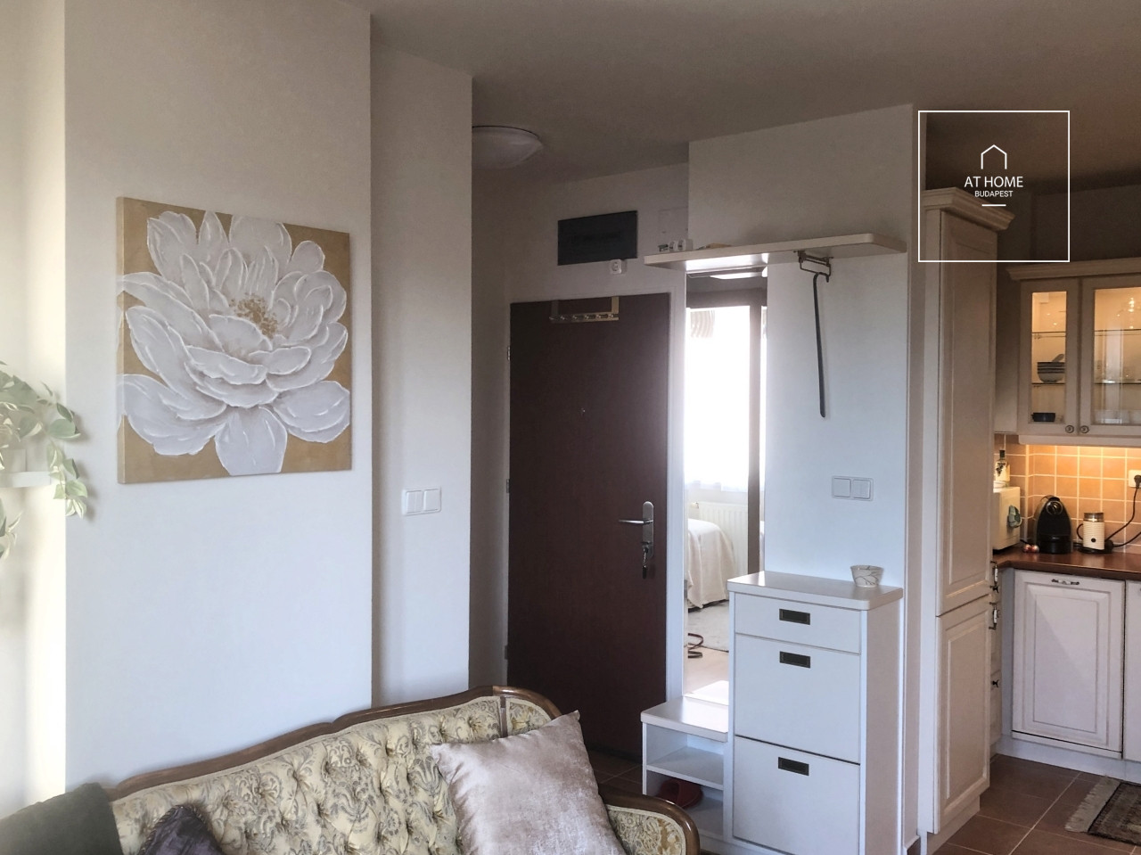 Top-Floor Apartment with Panoramic Views and 25 m² Terrace in District XI