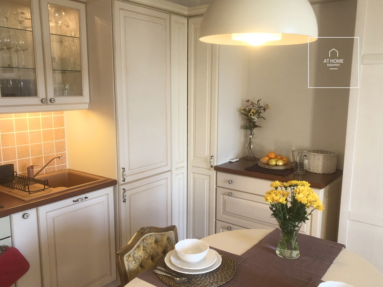 Top-Floor Apartment with Panoramic Views and 25 m² Terrace in District XI