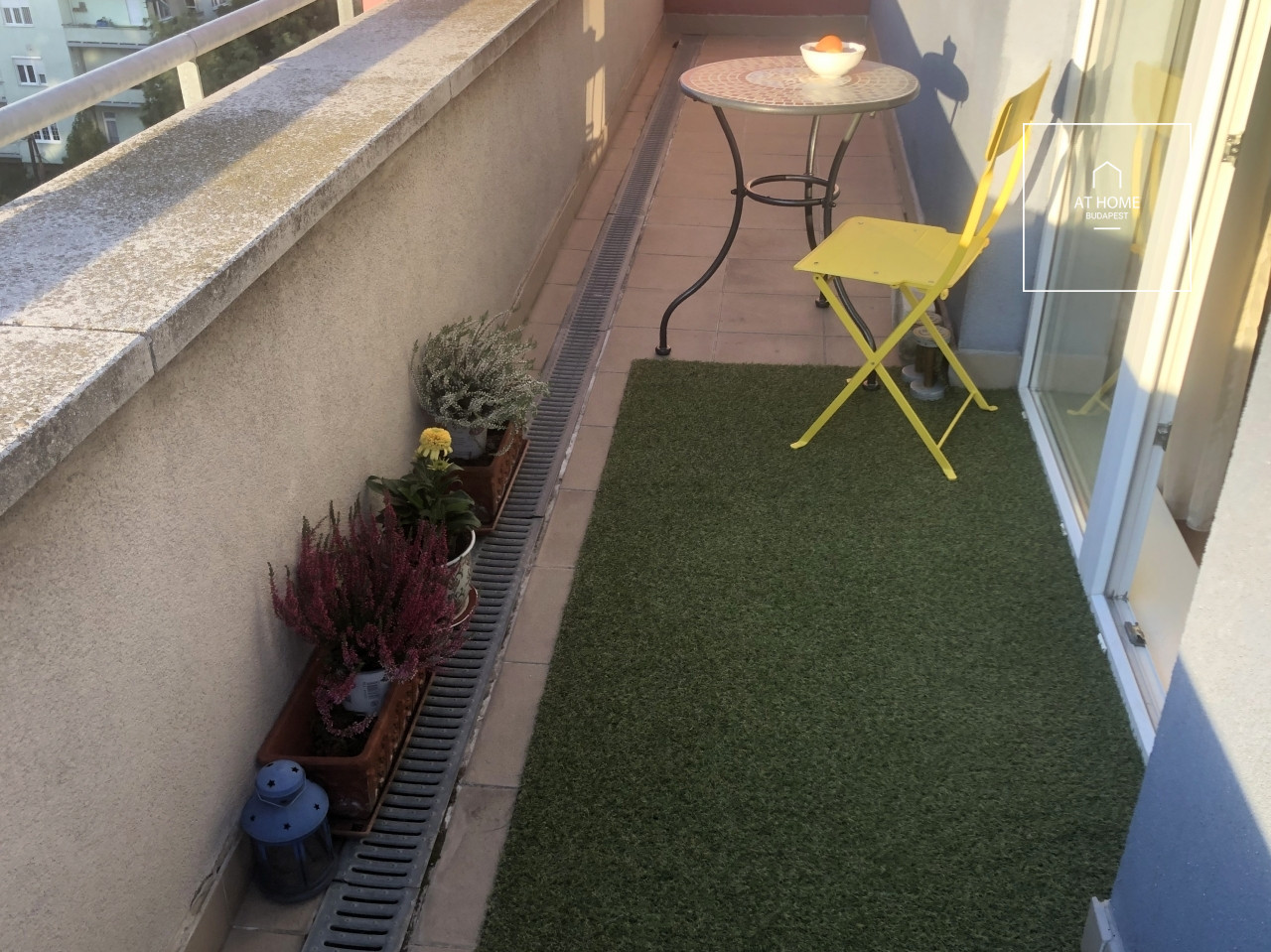 Top-Floor Apartment with Panoramic Views and 25 m² Terrace in District XI