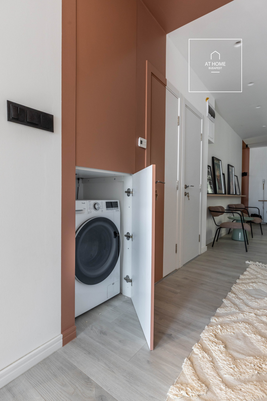 Newly Built Luxury Condo with 2 Bedrooms in District VII