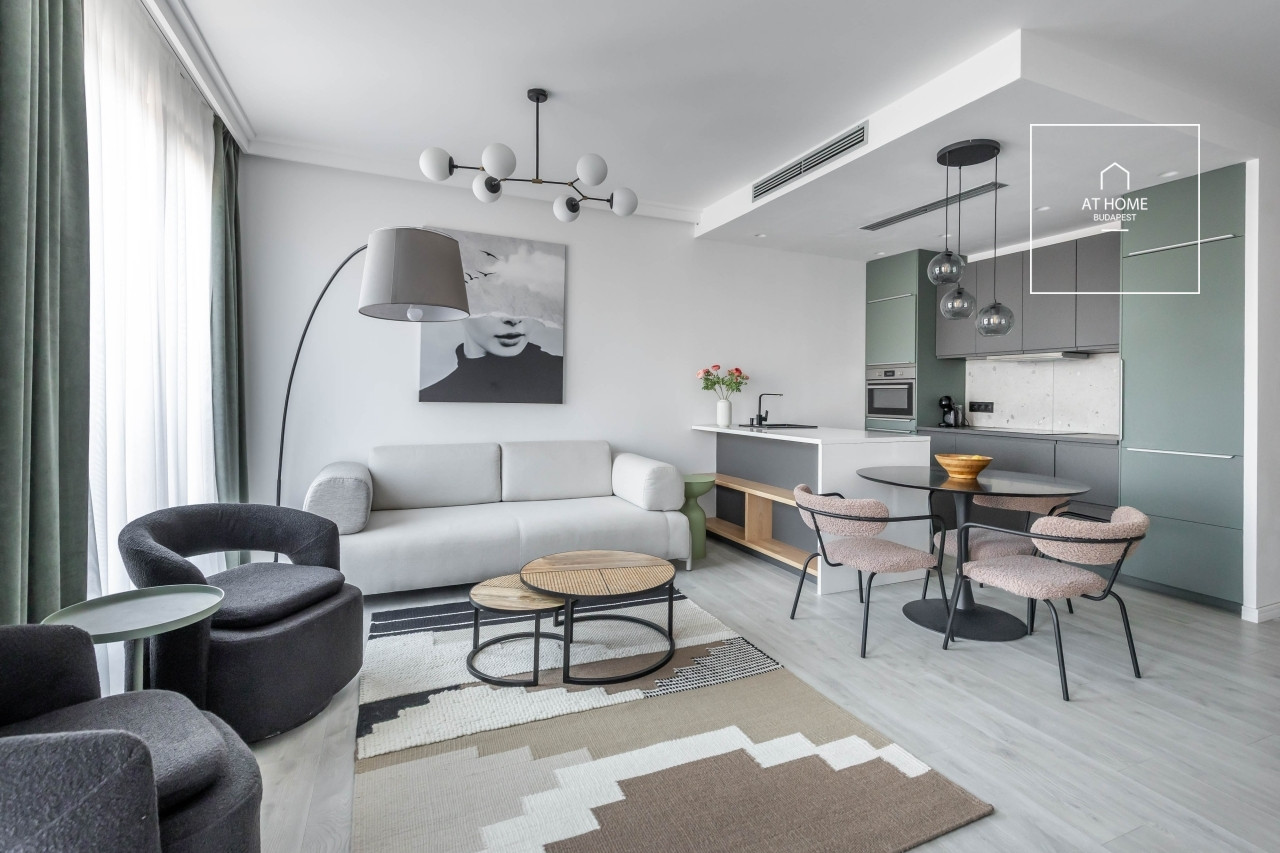 Newly Built Luxury Condo with 2 Bedrooms in District VII