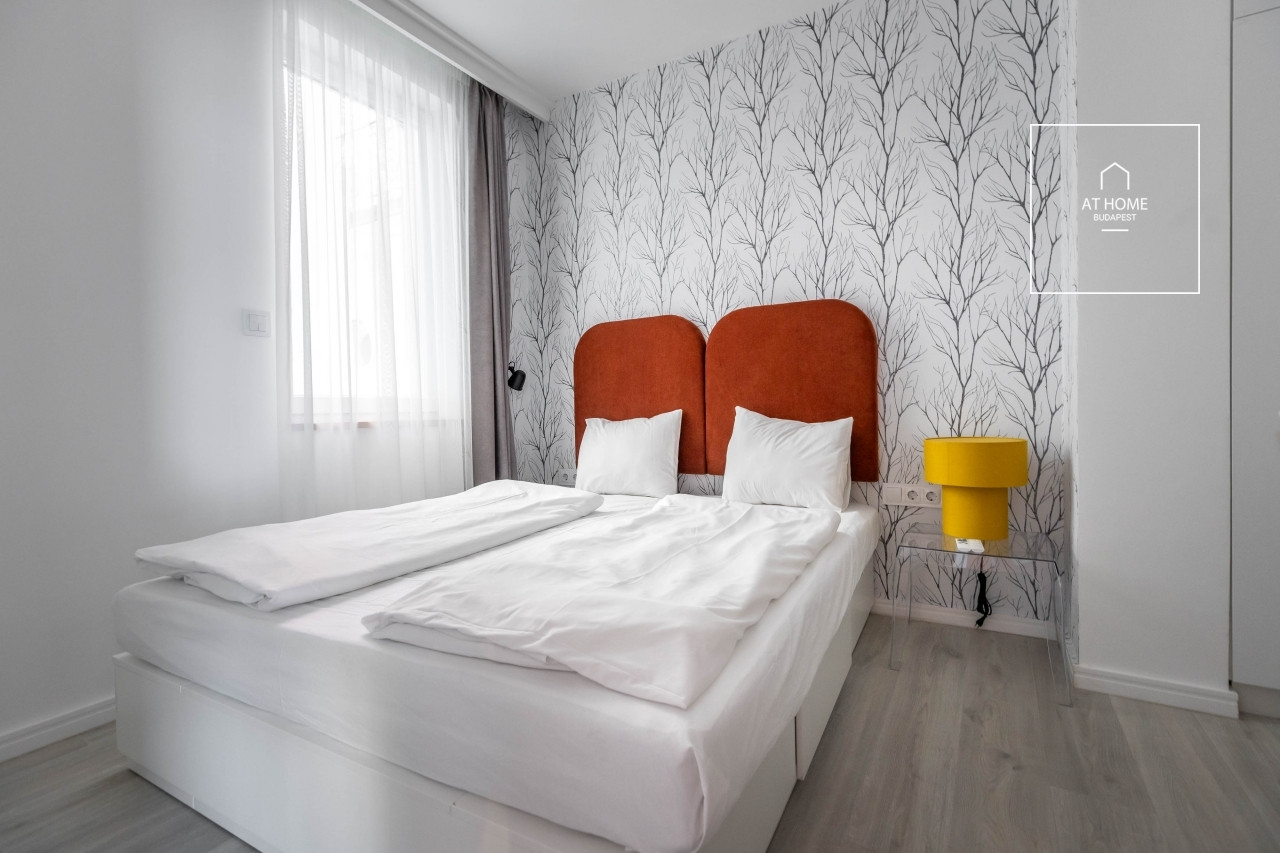 Newly Built Luxury Condo with 2 Bedrooms in District VII