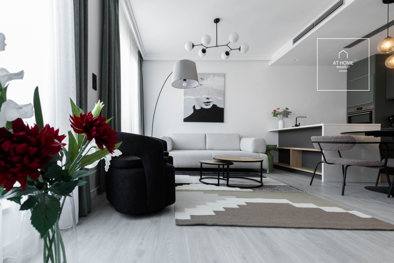 Newly Built Luxury Condo with 2 Bedrooms in District VII