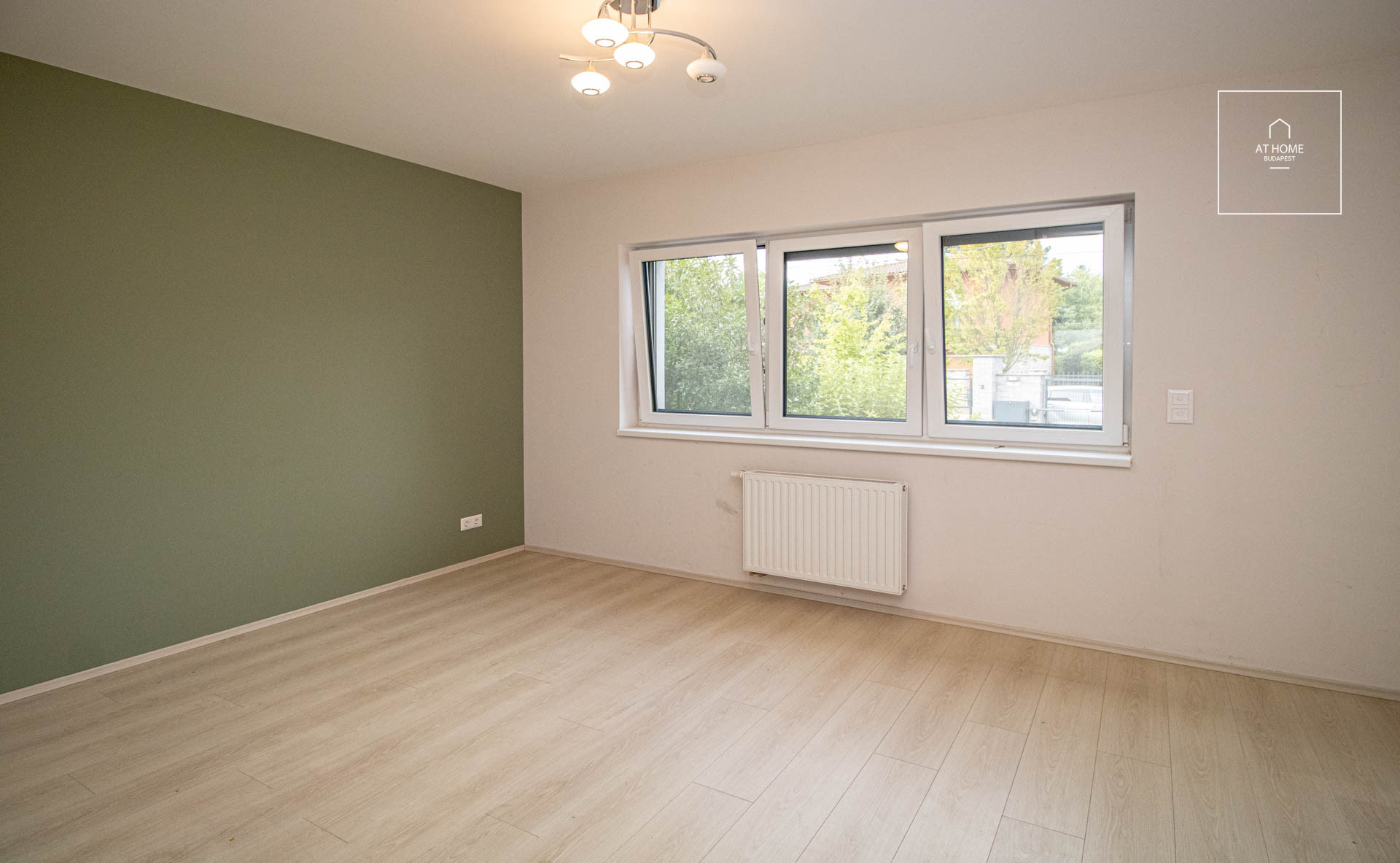 Lenyűgöző Önálló családi ház kiadó  II/A. kerület, Budaliget