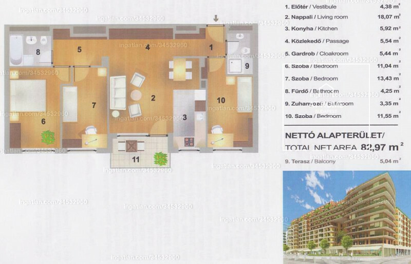 Sunny 3rd-floor apartment with balcony overlooking the inner courtyard in the Corvin Quarter