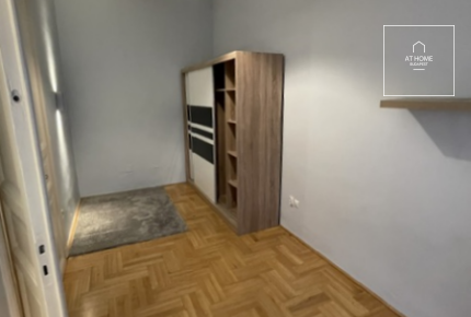 Pet-Friendly 3-Bedroom Apartment for Long-Term Rent in District VI