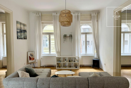 Pet-Friendly 3-Bedroom Apartment for Long-Term Rent in District VI