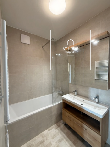 Newly built 3-bedroom apartment with panoramic views in District XI, Budapart