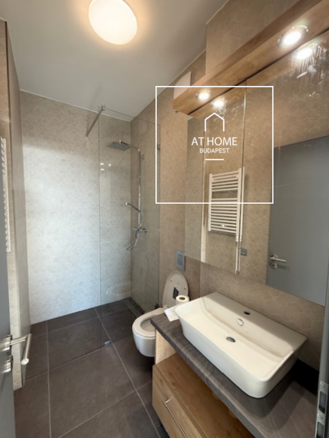 Newly built 3-bedroom apartment with panoramic views in District XI, Budapart