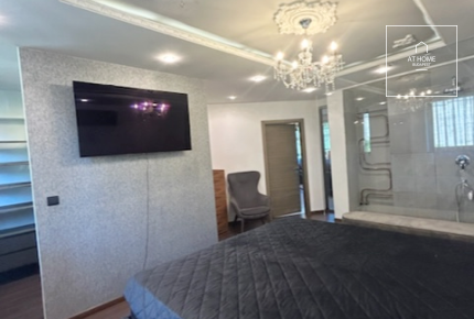 Exclusive 102 sqm loft apartment on the 3rd floor in District I, Krisztinaváros