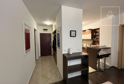 82nm-es lakás parkolóhellyel az Andrássy út közelében