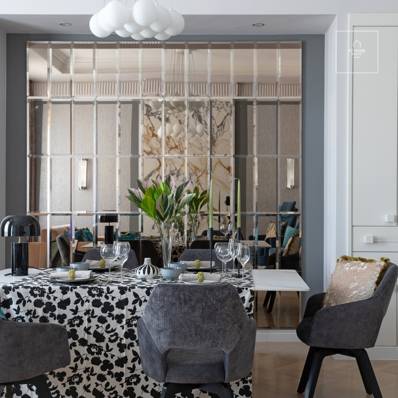 Freshly Renovated and Fully Furnished Downtown Apartment with Panoramic Views