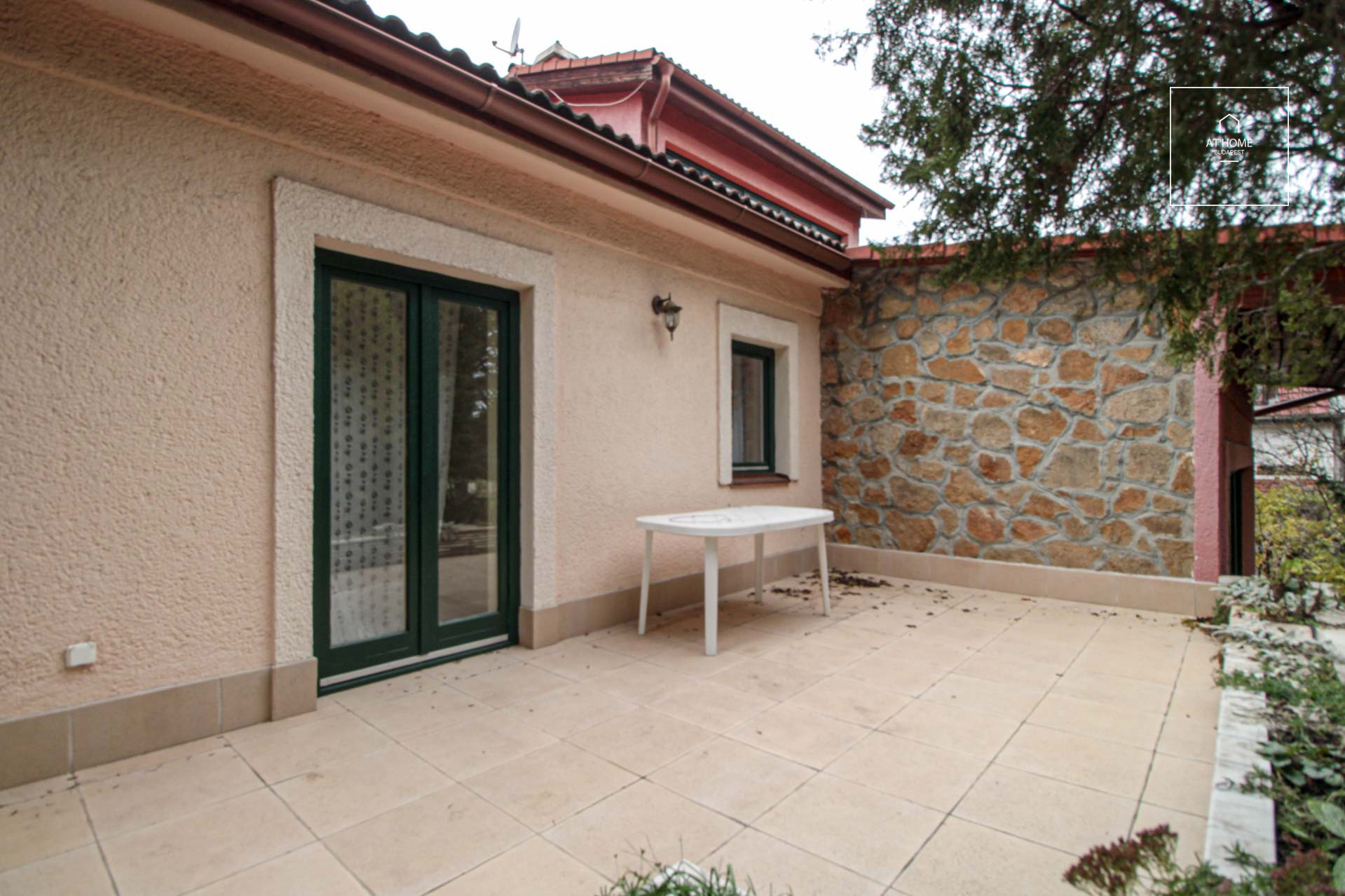 Wonderful detached house for rent Budapest XII. district, Németvölgy