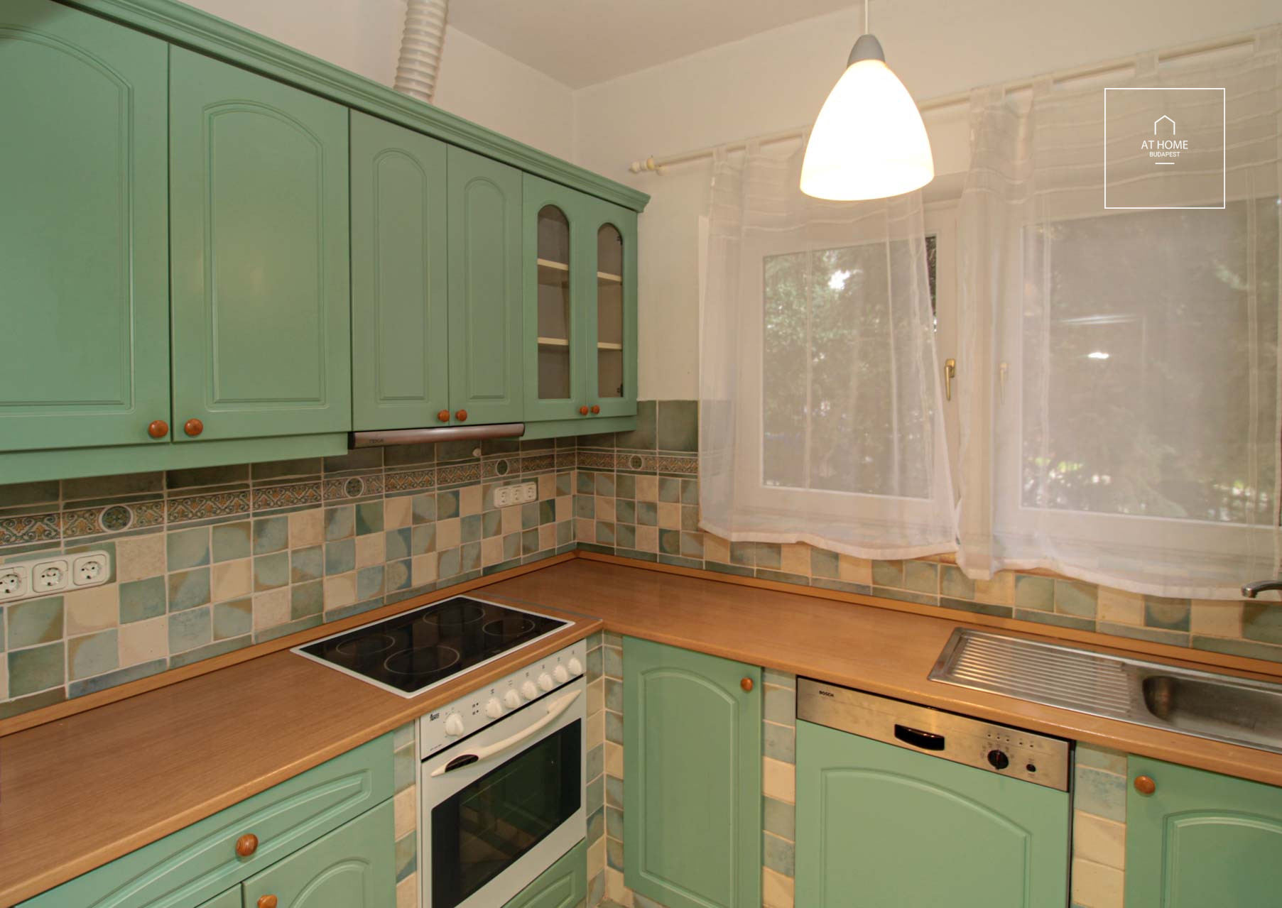 Wonderful detached house for rent Budapest XII. district, Németvölgy