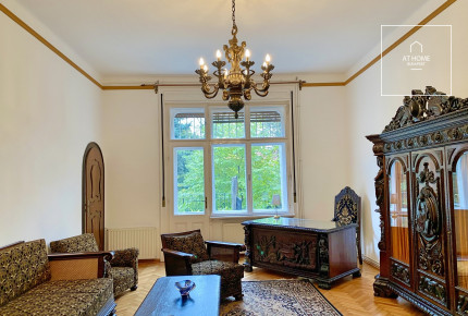 Elegant historic villa Apartment for Rent in Rézmál – Also Suitable as an Office
