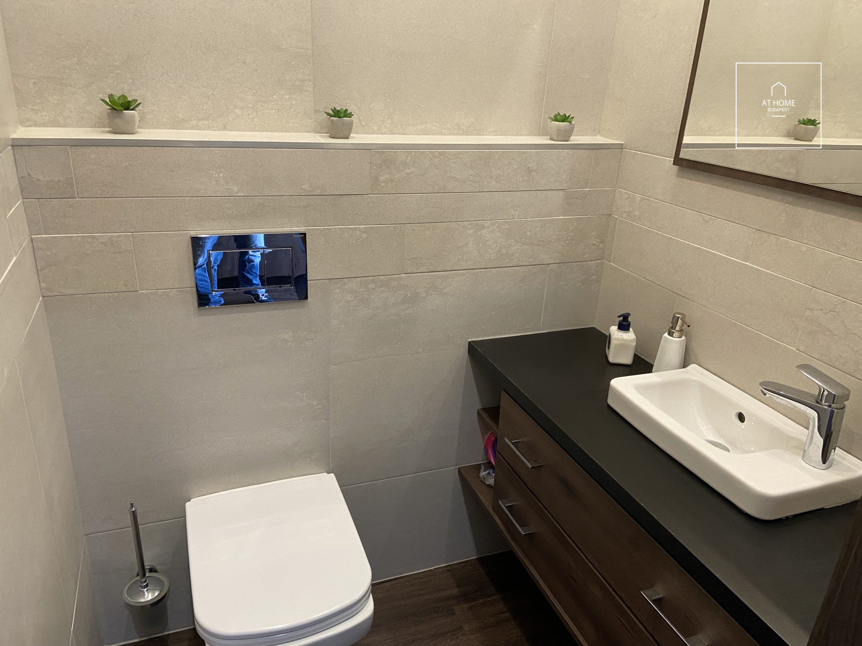 Prémium egy hálószobás lakás kiadó Budapest V. kerület, Belváros