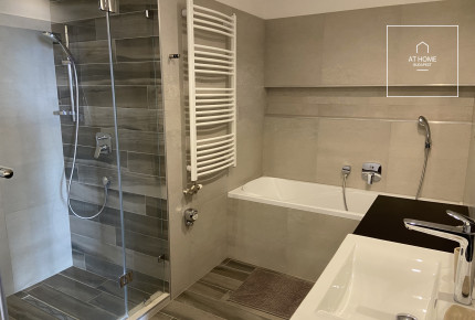 Premium one-bedroom apartment available for rent in Budapest, 5th district, Downtown