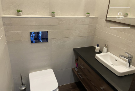 Premium one-bedroom apartment available for rent in Budapest, 5th district, Downtown