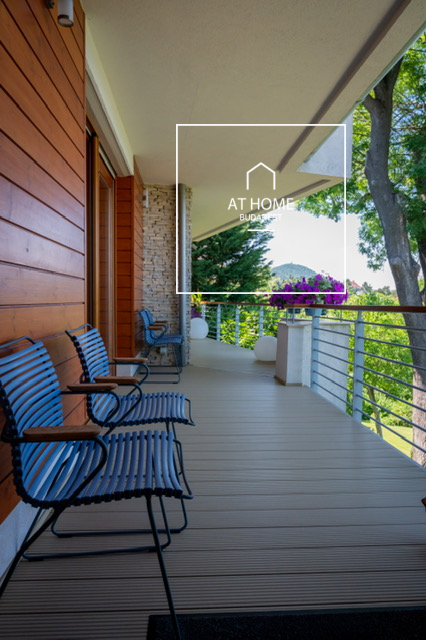 150 sqm First-Floor Apartment with 3 Bedrooms and Parking in District XII