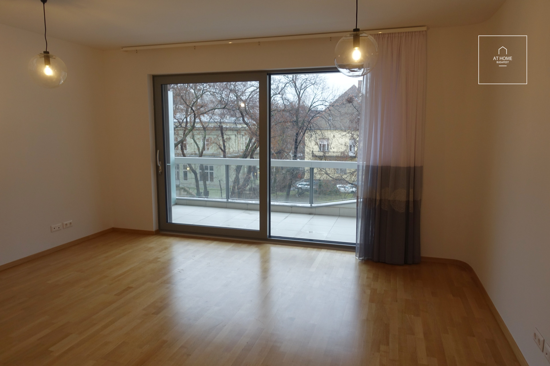 Newly built 2-bedroom apartment for rent in the VI. district