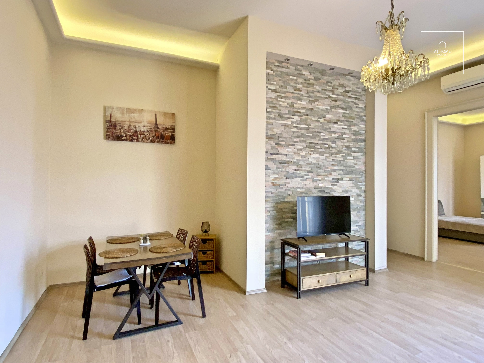 Napfényes lakás kiadó Budapest VI. kerület, Terézváros