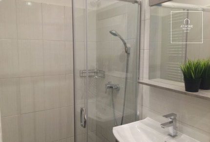 Sunny apartment for rent Budapest VI. district, Terézváros