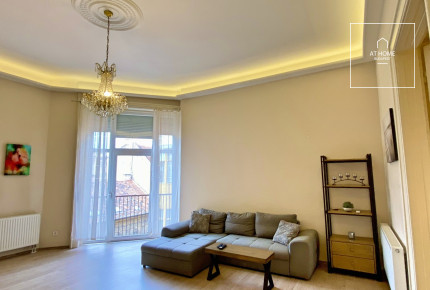 Sunny apartment for rent Budapest VI. district, Terézváros