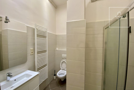 Sunny apartment for rent Budapest VI. district, Terézváros