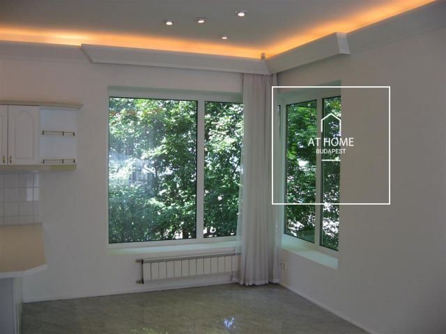 Sunny detached house for rent Budapest XII. district, Svábhegy