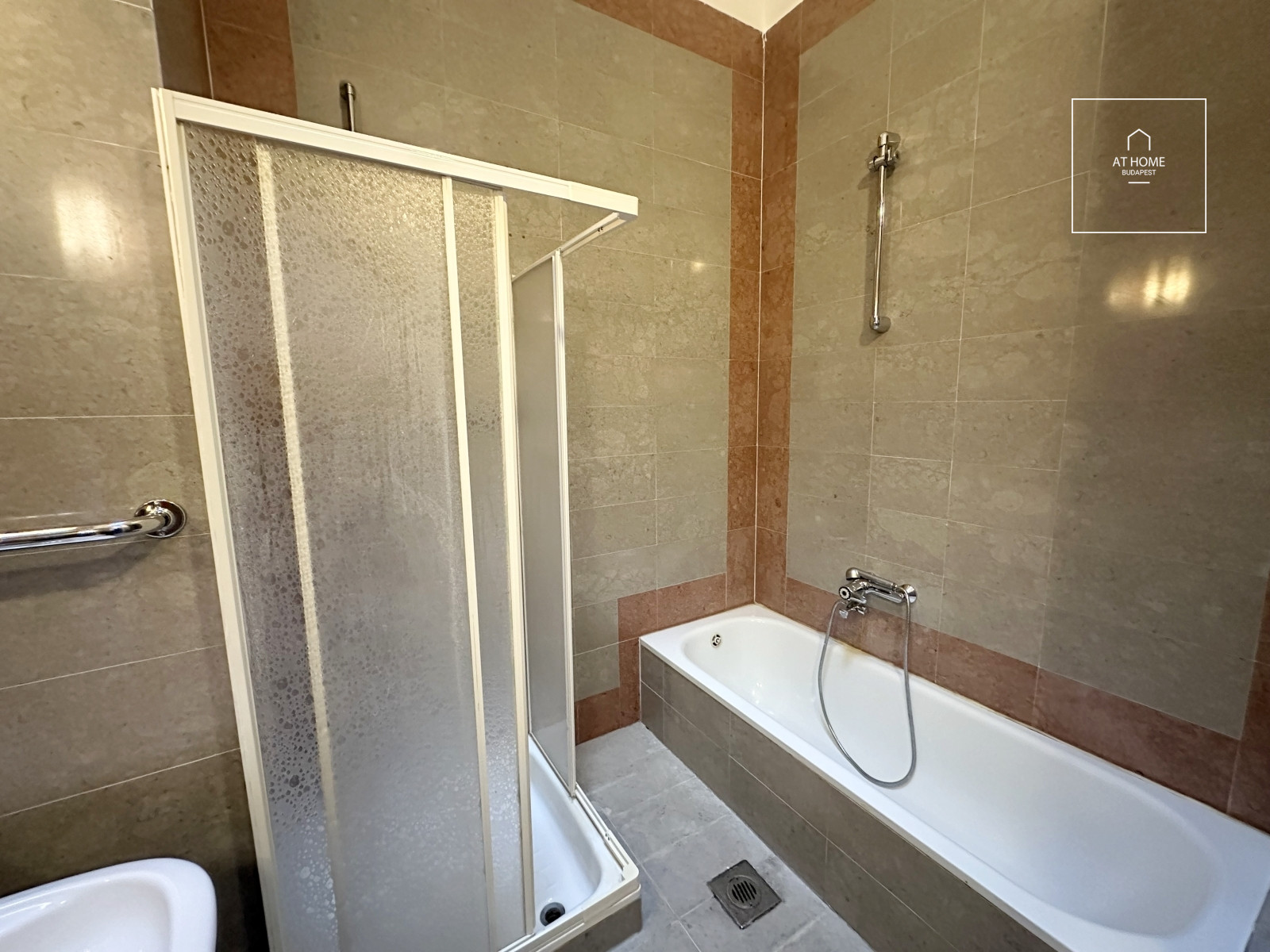 Sunny detached house for rent Budapest XII. district, Svábhegy