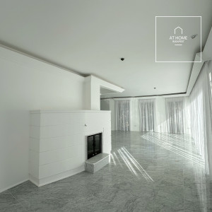 Napfényes Önálló családi ház kiadó Budapest XII. kerület, Svábhegy