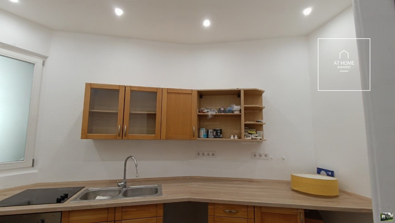 Dunai panorámás 2 hálószobás lakás az V. kerületben