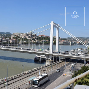 Dunai panorámás 2 hálószobás lakás az V. kerületben