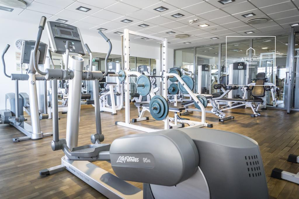 Sunny 3-Bedroom Corner Apartment in a Luxury Condominium in Budapest’s 9th District